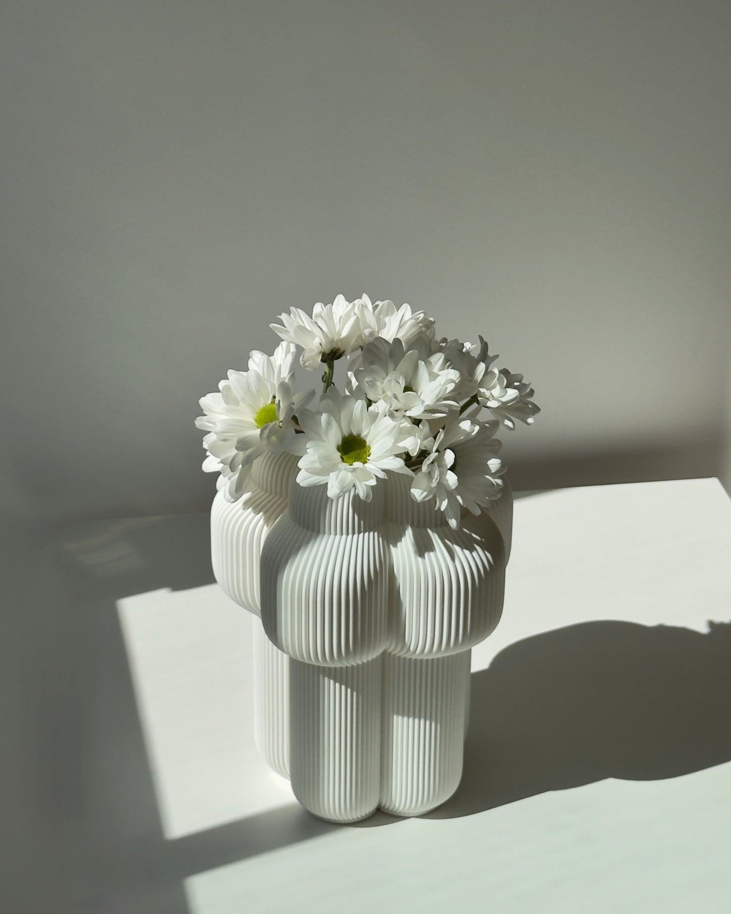 Petulia Vase M Coconut