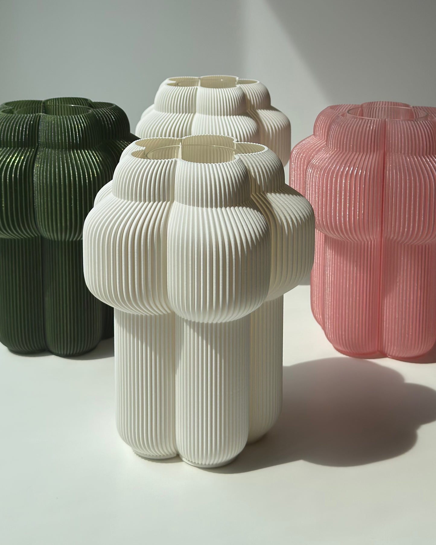 Petulia Vase M Coconut